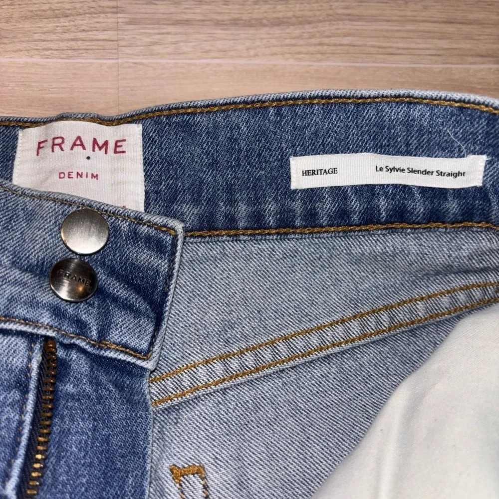 Frame Denim excellent preowned